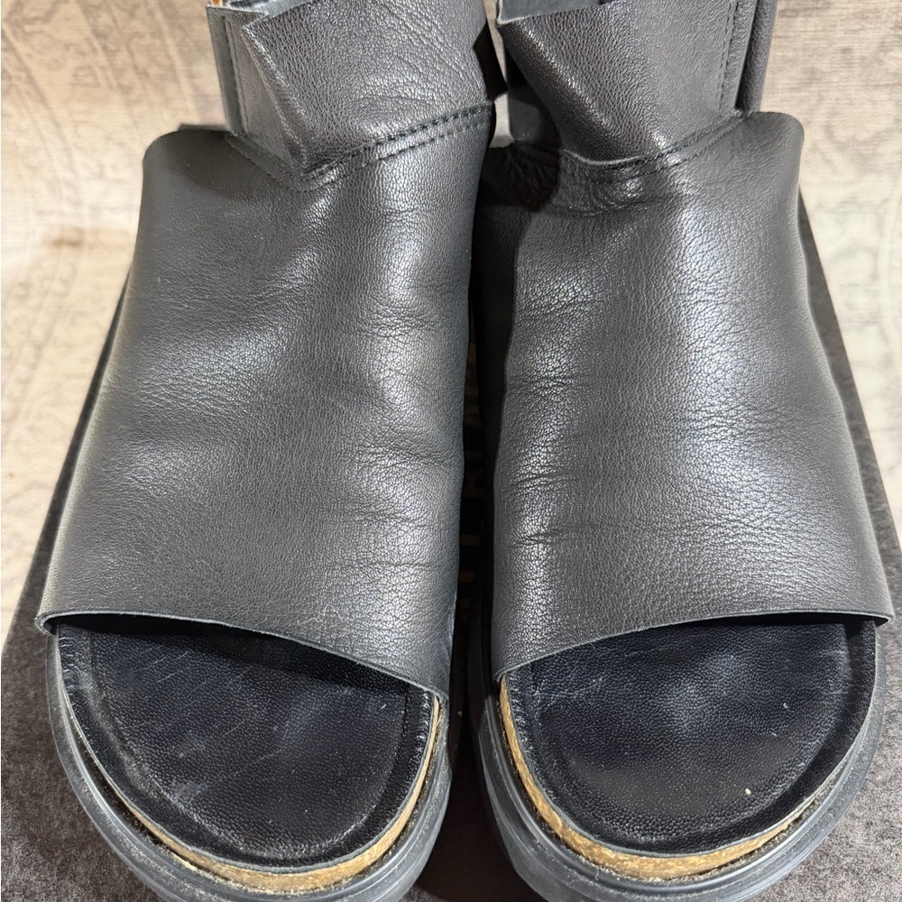Black Leather Women's Sandals - Picture 3 of 6
